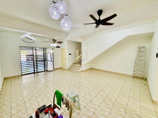 TERMURAH | FREEHOLD | Double Storey Taman Semenyih Permata Semenyih 2