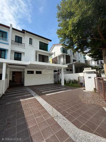 Batu Ferringhi Taman Bayu Large Land Seaview 3-Storey Semi D Full Reno 1