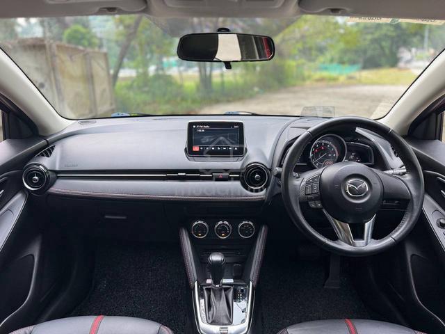 2016 Mazda 2 1.5 SKYACTIV SEDAN (A) 3 YEAR WARANTY - 4