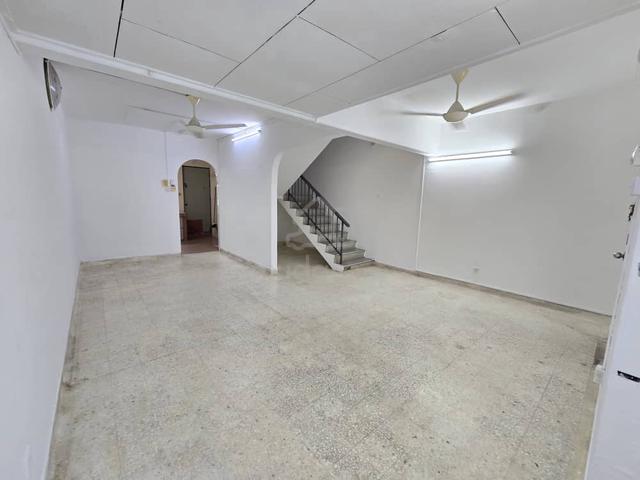 Taman Dagang Jaya 3sty, 16x55 (1520sf), Jalan Ampang, Ampang 1