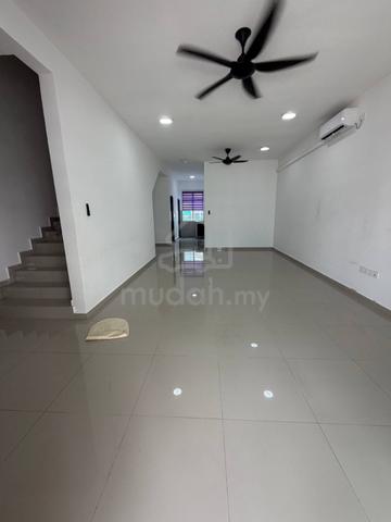 Best Buy! Fully Renovated! 2 Storey Terrace for Sale @ Bandar Dato Onn 1