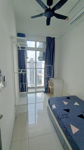 Non-Sharing Room @ TR Residence. Near HKL | Walk to LRT/MRT Titiwangsa 1