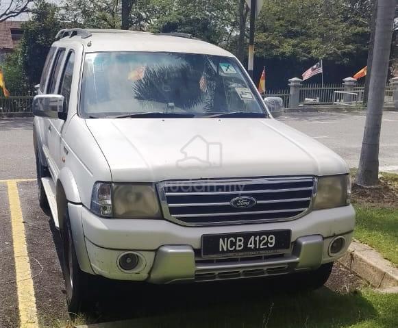 Ford EVEREST 2.5 XLT 4X2 (A) - 1