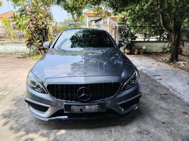 Mercedes Benz c300 - 1