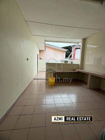 Well Maintained Double Storey Terrace Corner📍Riam Miri - House for sale ...