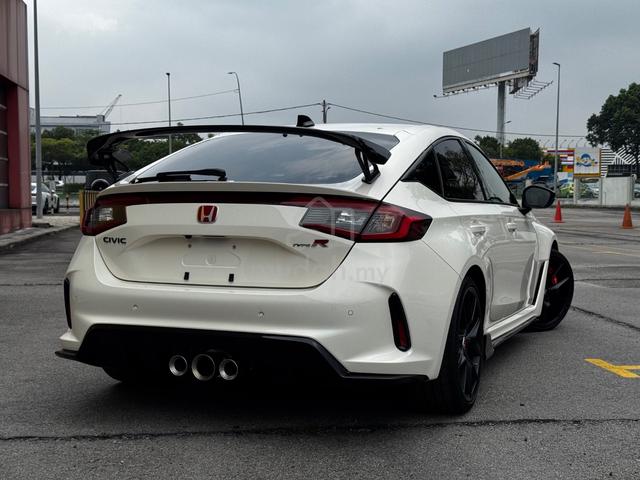 2025 Honda CIVIC 2.0 TYPE R FL5 (M) LIKE NEW - 4