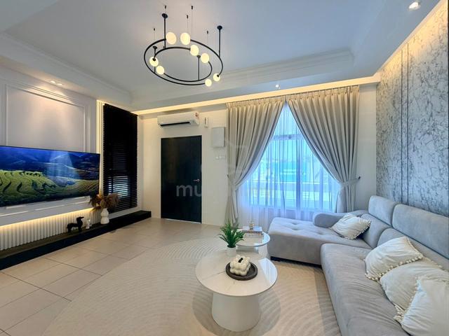 FREE GIFT Cash Back Freehold 4 Bedrooms Double Storey Near Lotus Cheng 1