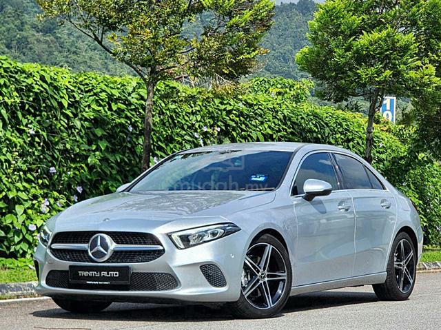 MAR 2022 MERCEDES A200 Sedan (A) V177 7G 1 Owner - 1