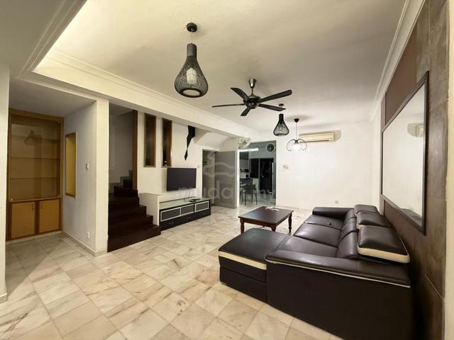 Permas Jaya Jln permas 13 Double Storey Full Furnish For Rent 4bedroom 1