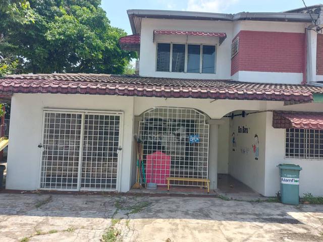 Good Used Leasehold Non Bumi Lot Double Storey Selayang Kuala Lumpur 1