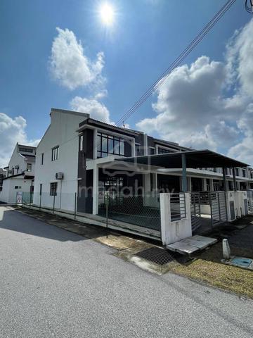 FOR SALE End Lot @ Saujana Utama, 2 Storey Terrace 1