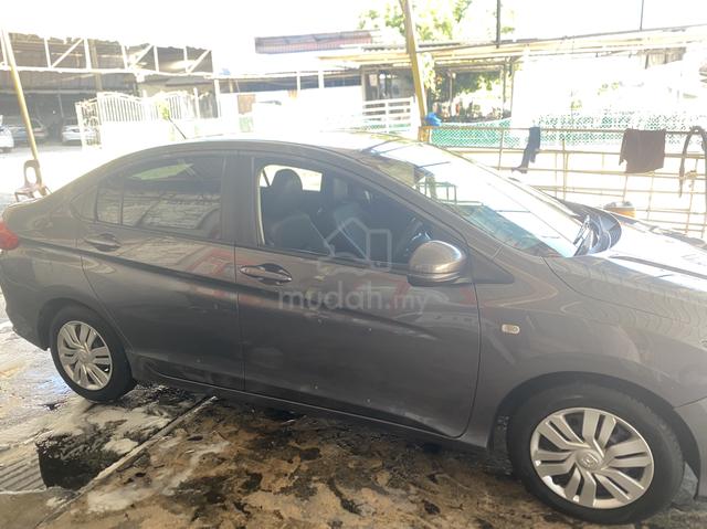 Honda City 1.5 S (2016) Auto | Accident Free | - 2