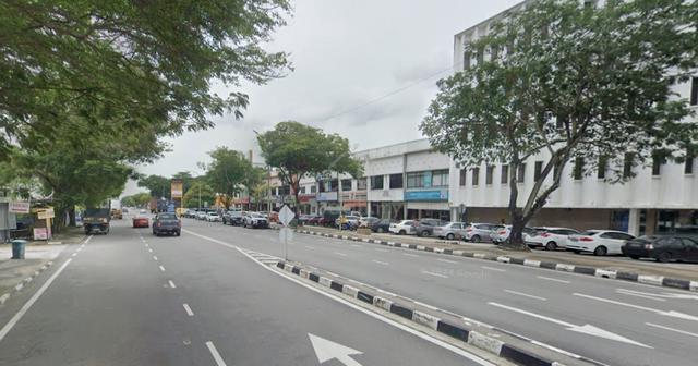 Ground Floor Shop Bagan Luar for RENT 1