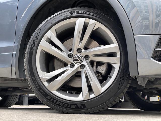 ALL SPACE R-LiNE 4 MOTION 2.0 VOLKSWAGEN TIGUAN - 4