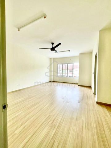 Double Storey House Semenyih Eco Mutiara, 20x70, 24 hrs security 1
