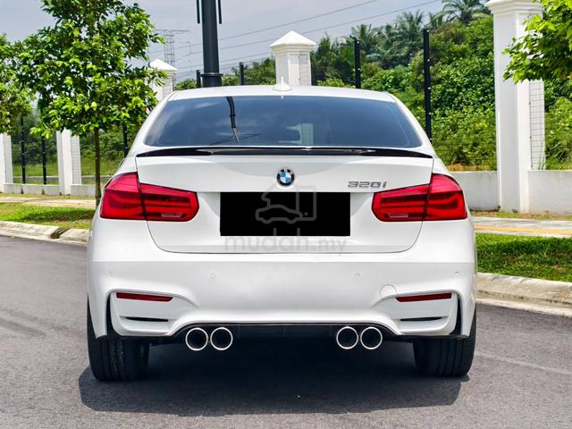 {2015}BMW 320i 2.0 M3 Look Sporty Car King F/Loan - 3