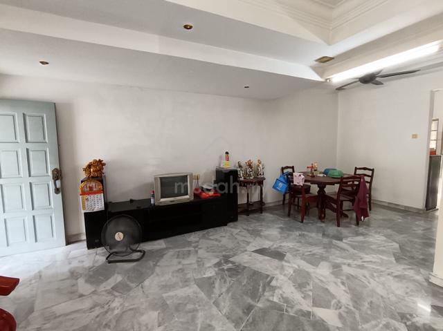 Double Storey House For Sale In Taman Sungai Besi Indah 1