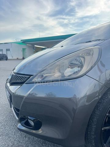 2013 Honda JAZZ 1.5 VTEC 5 SPEED AT Cantik &Kemas - 5