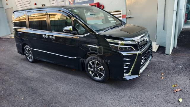 2021 Toyota VOXY 2.0 ZS KIRAMEKI III (A) - 3