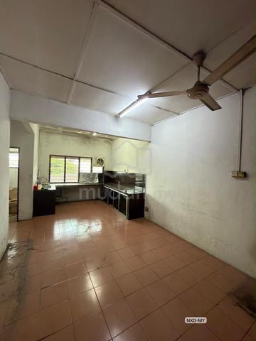 Hot Areaš„2nd Floor Shop Lot For Rentļ¼Pekan Meru ( Near KFC ) Klang 1