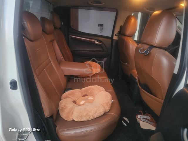 2014 Isuzu D-MAX 3.0 V-CROSS 4x4 (A) - 5