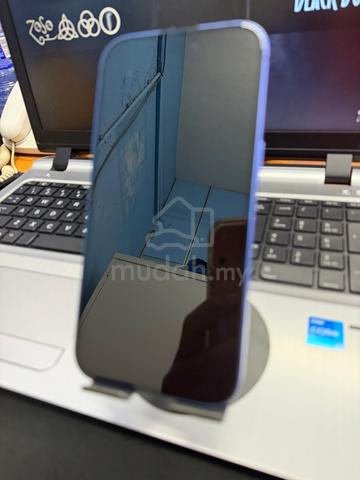 Iphone 16 128GB - photo 2 of 6