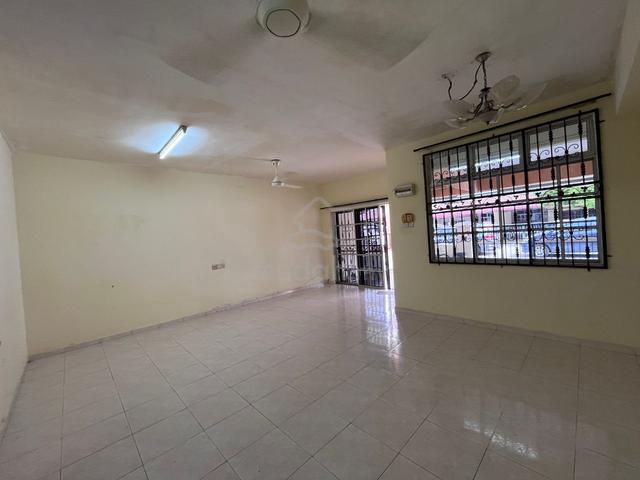 Double Storey For Sale Taman Akasia, Batu Berendam Melaka 1