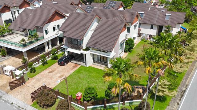 Bungalow Corner Laman Permai Subang Bestari Shah Alam 1