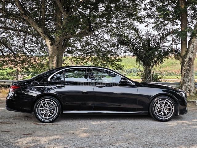 Mercedes Benz E300 2.0 AMG LOW MILEAGE 24K KM - 3