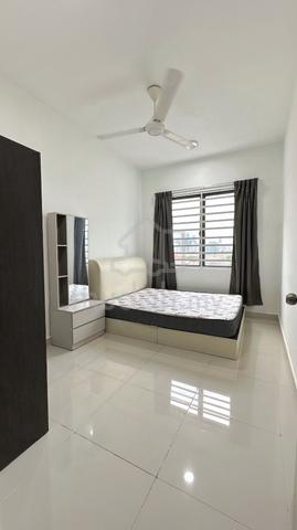 Small Room at Bayu@Pandan Jaya, 3 Mins walk to LRT,1+1Depo only 1