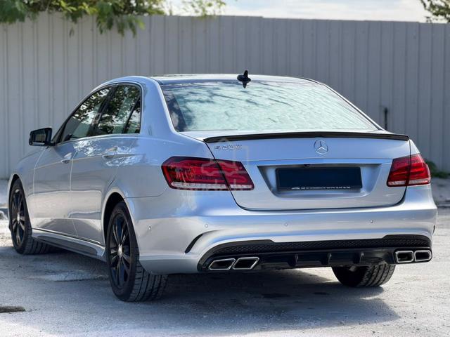 2013 Mercedes Benz E200 AVANTGARDE (CKD) 2.0 - 3