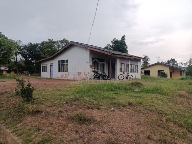Rumah corner lot untuk dijual 1