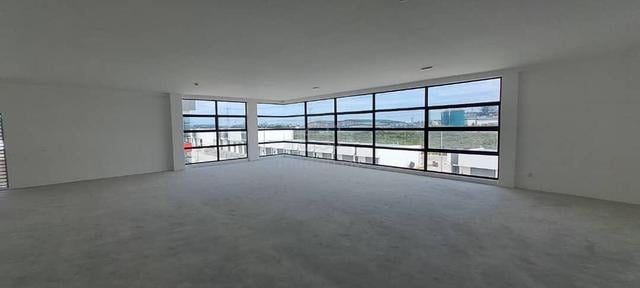 Factory for Rent at Compass @ Banting 1