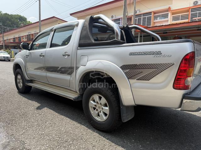 2010 Toyota HILUX 2.5 G MY05 KUN25R FACELIFT (M) - 3