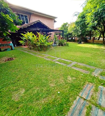 [CORNER LOT TERHAD, WALKING TO SURAU] 2 Storey Alam Budiman Shah Alam 1