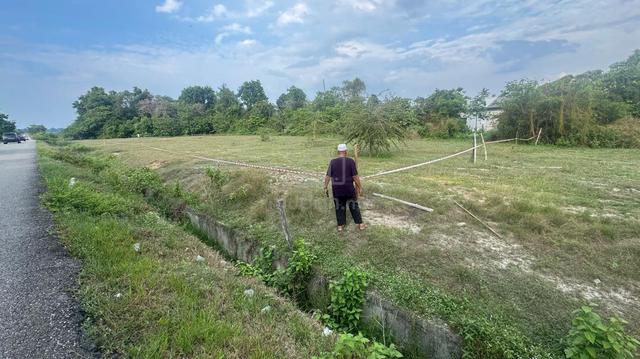 Tanah Gong Manok Besut Terengganu 1