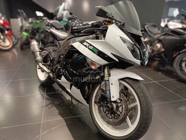 ももゴン Colour changes for the 2008 Kawasaki ZX-6R motorcycle