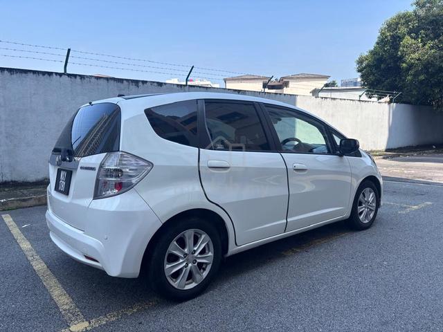 2012 Honda JAZZ 1.3 (HYBRID) FACELIFT (A) - 5