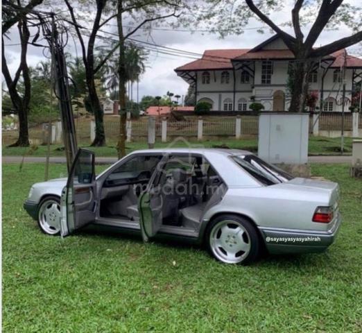 1995 Mercedes Benz 260E 2.6 (A) - 4