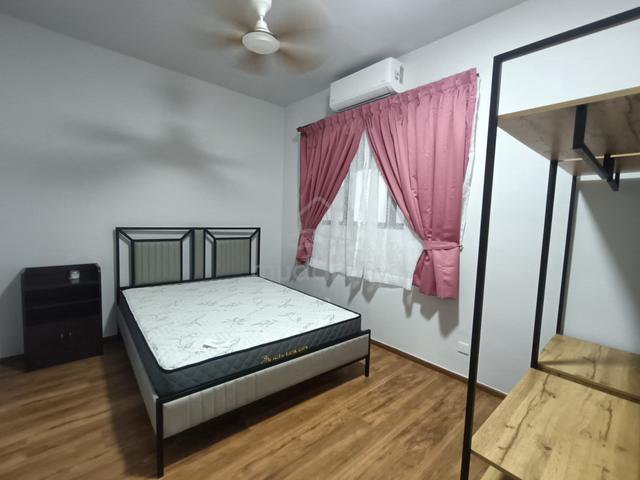 Fully Furnished aircon room for Rent(Kota Laksamana Condo) 1