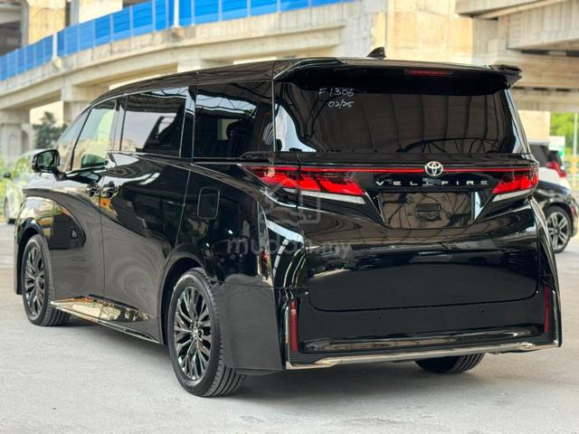 2025 Toyota VELLFIRE 2.4 Z PREMIER / BLACK LEATHER - 2