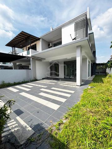 Taman Gaya 2 Storey Cluster House 32x80 For Sale, Ulu Tiram, Tebrau 1