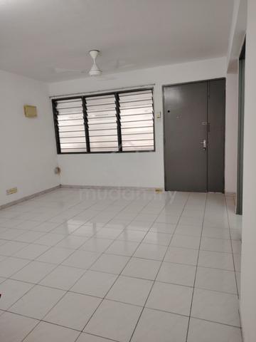 Desa Green Apartment (Jelutong) 1