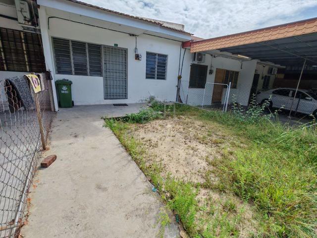 Rumah Murah di Botani Facing Open Depan Padang 4