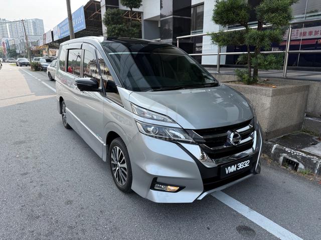 2022 Nissan SERENA 2.0 PREMIUM HIGHWAY STAR (A) - 1