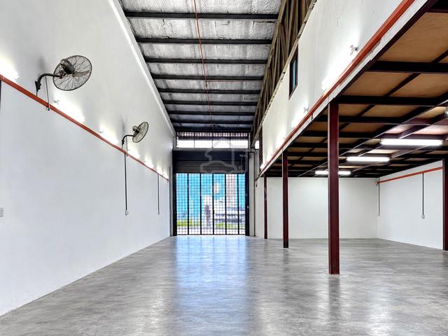 Taman Daya Terrace Factory | Factory for Sale | Suitable for Workshop 1
