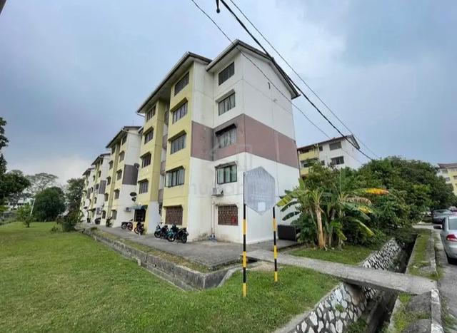 Flat PKNS Seksyen 1 Bangi 1