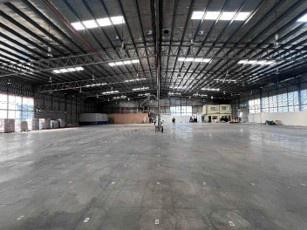 Single storey Warehouse with Double storey Office for rent 1