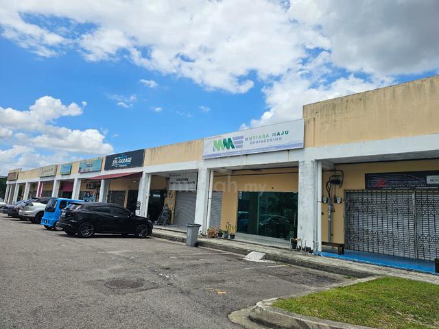 Shop GELANG PATAH Taman Denai MEDIUM COST Shop Lot for SALE Must Buy! 1