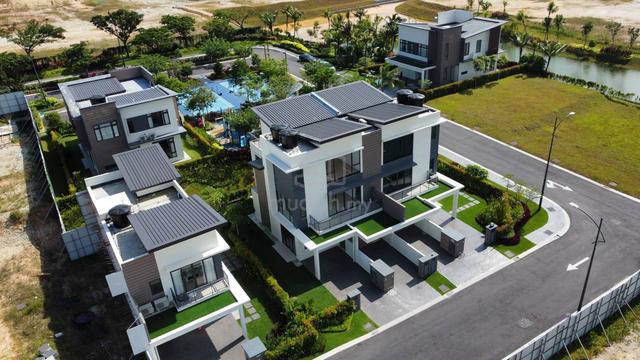 [FULL LOAN] Brand New Town Villa 1.5 Storey Diamond City Semenyih 1